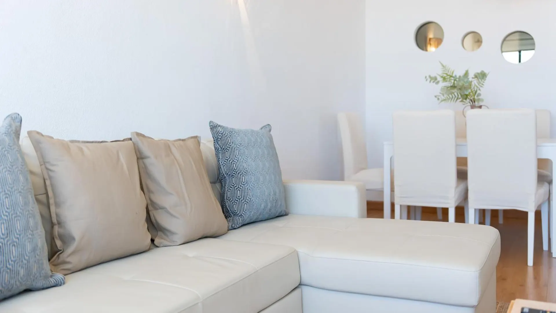 Bright & Cozy Apartment In Portimao By Lovelystay 0*,